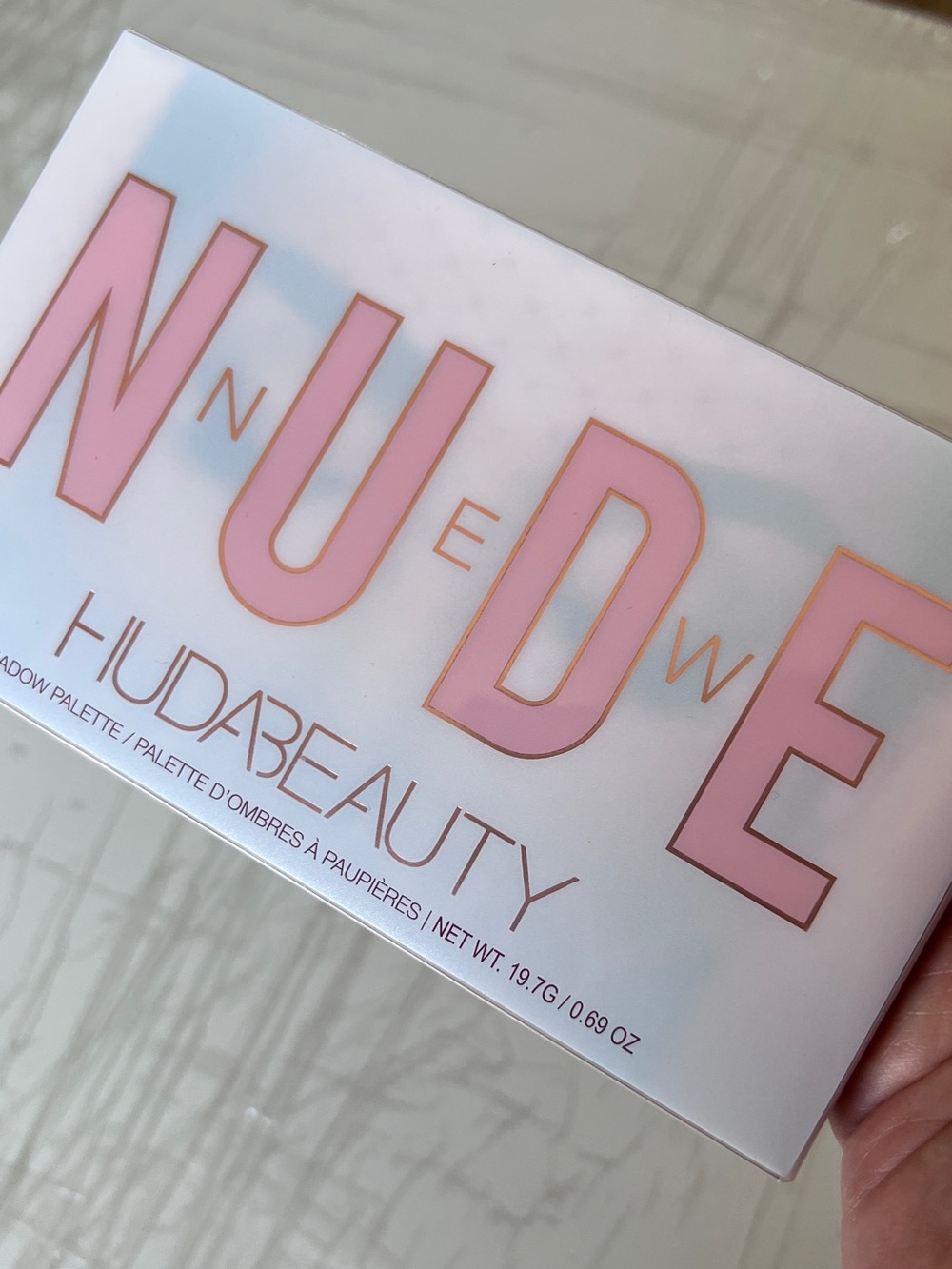 NEW! Huda Beauty NUDE Eyeshadow Palette - - Picture 7 of 7